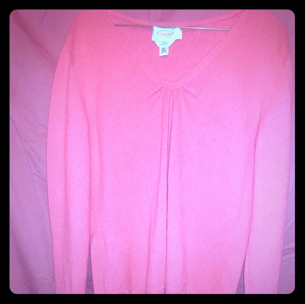 Talbot vneck 100% cashmere sweater - coral color